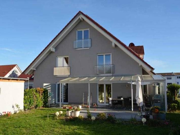 Ferienwohnung für 2 Personen, mit Terrasse und Garten in Freiburg