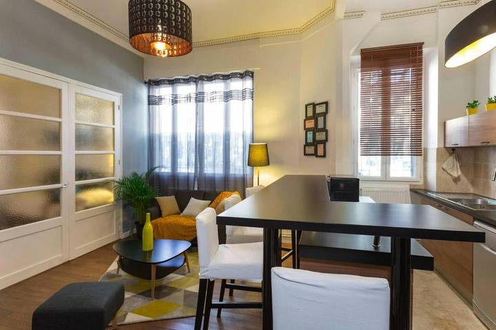 Gîte pour 5 personnes, animaux acceptés dans Theatre Du Balcon - 2