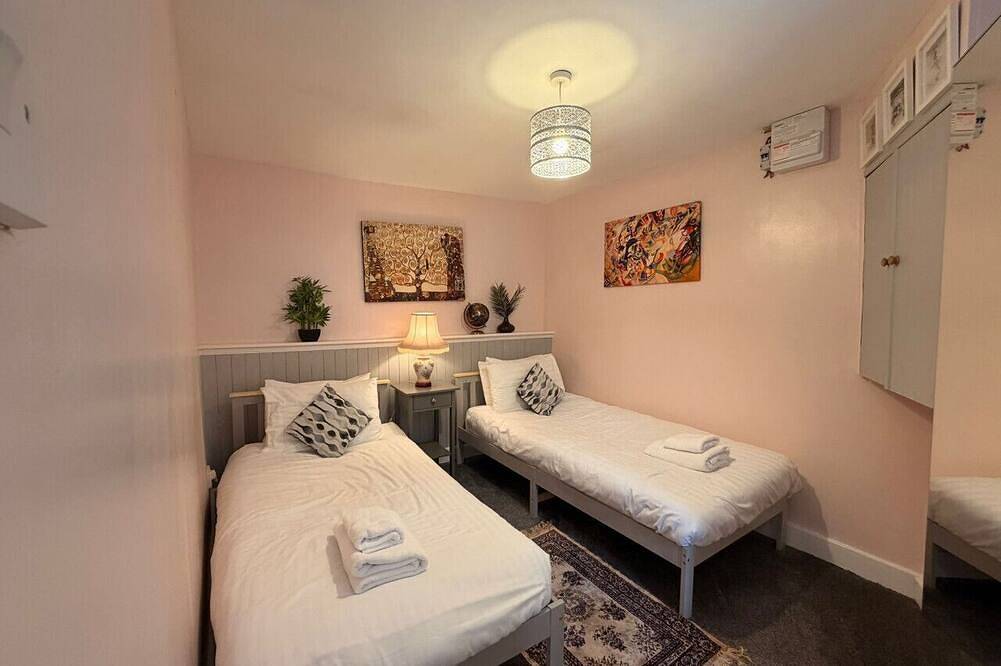 Entire apartment, Lorash Cottage, Ashbourne in Ashbourne, Derbyshire