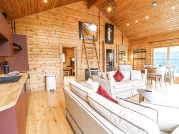 Cottage for 8 People in South Luffenham, Rutland, Photo 2