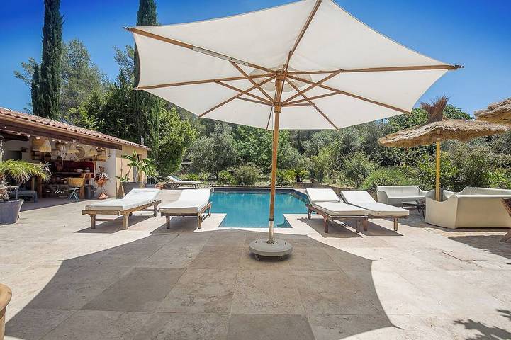 Appartement de vacances pour 2 personnes, avec Balcon ainsi que Jardin et Piscine