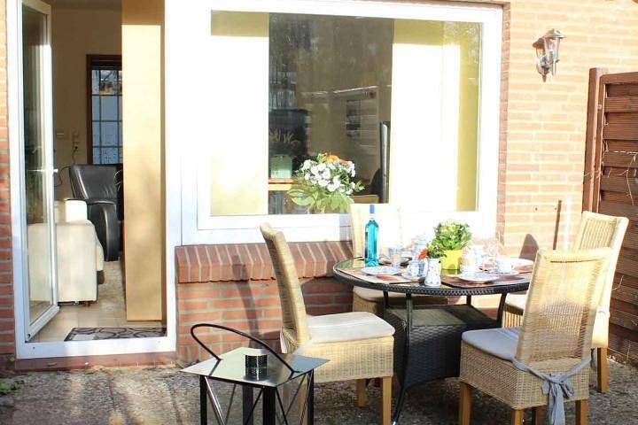 Ferienwohnung für 7 Personen, mit Terrasse und Garten - 1