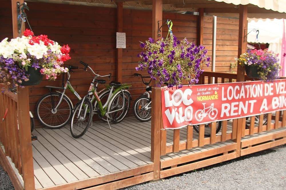 Mobil-Home sur camping ****Domaine de Litteau, Basse Normandie (6/8 personnes) in Saint-Hubert-des-Biards, Région de Bayeux