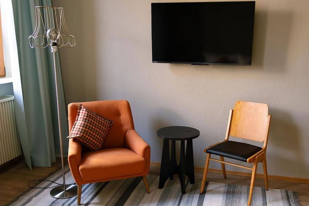 Turmzimmer - Gasthaus Zum Winzer in Maikammer, Südliche Weinstraße