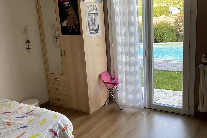 Location de vacances pour 10 personnes, avec Terrasse et Jardin à Briscous - 4