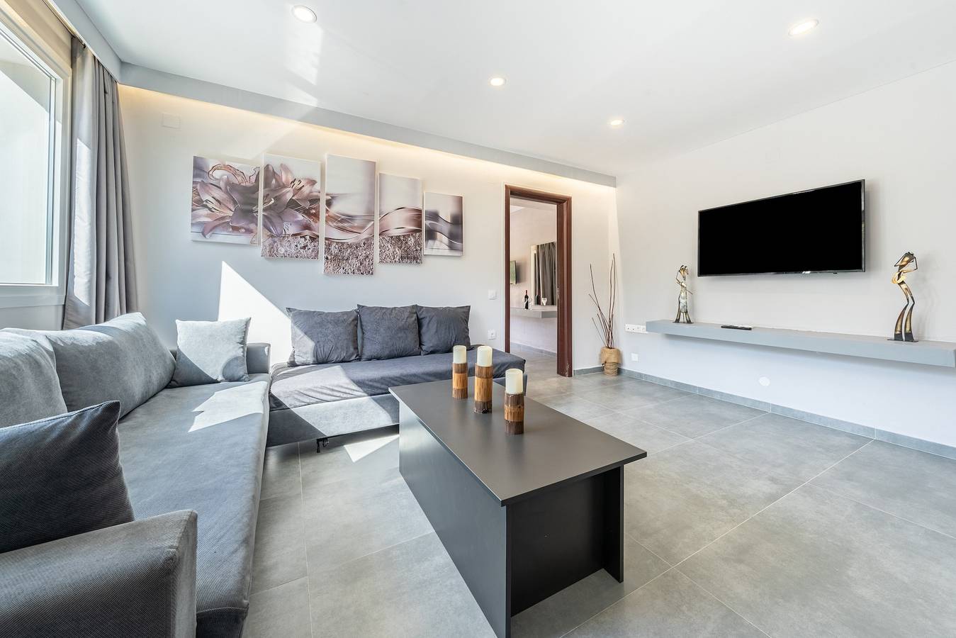 Appartement entier, Appartement 'Starry Sky Luxury 1' avec jardin partagé, Wi-Fi et climatisation in Corfou