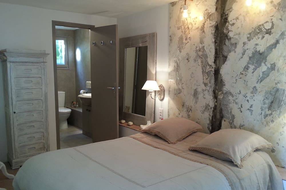 Chambre d'hôtes de charme à Vence. Idéalement située entre Nice et Cannes in Vence, Côte méditerranéenne (France)