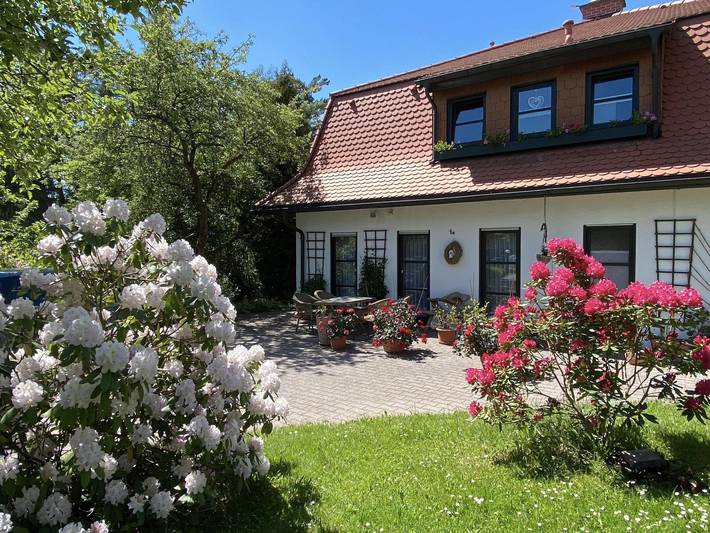 Ferienwohnung für 4 Personen, mit Terrasse und Garten in Bad Elster - 3