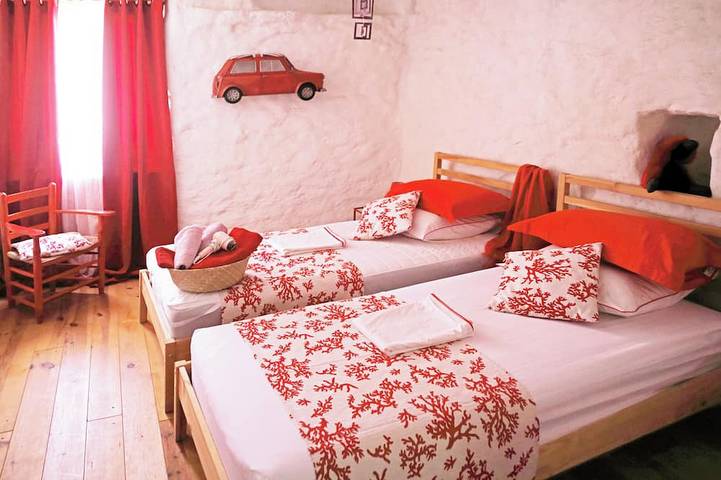Location de vacances pour 4 personnes, avec terrasse à Sainte-Jalle - 3