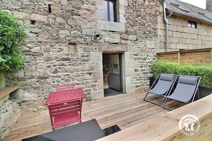 Gîte für 2 Personen, mit Pool und Terrasse