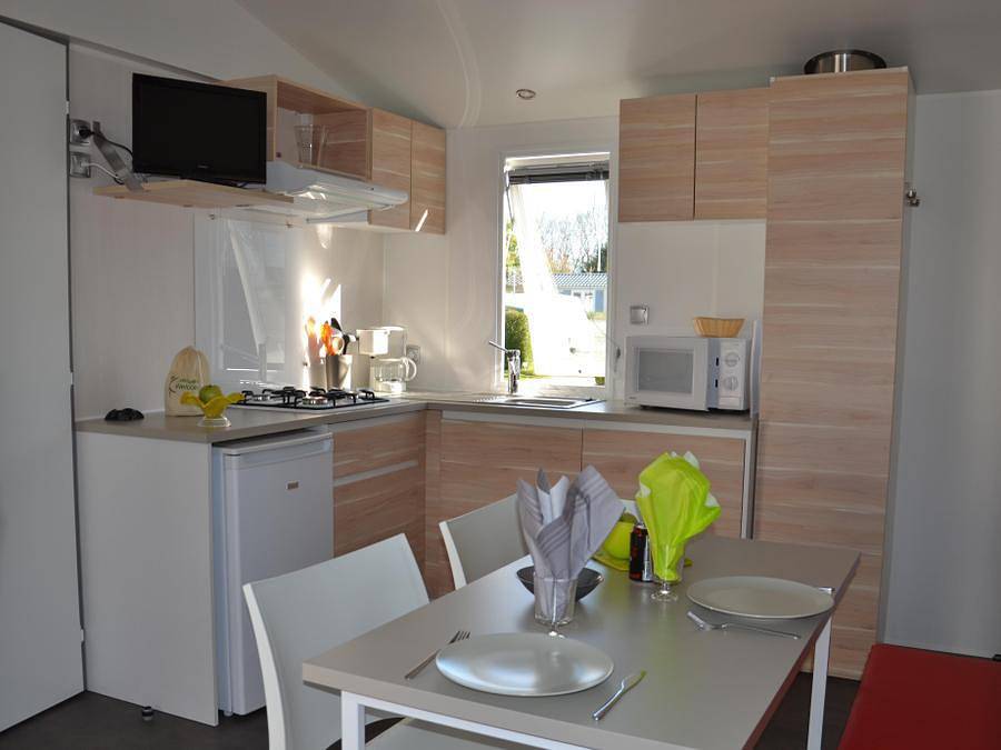 Camping Armor Loisirs - Mobilheim 4 personen - Gd Confort 30m² in Trébeurden, Rosa Granitküste
