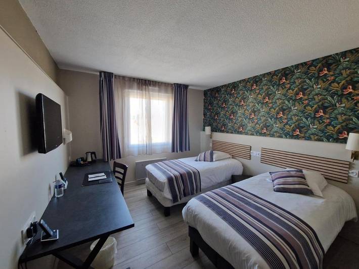 Hôtel pour 3 personnes, animaux acceptés dans Office De Tourisme De Saint Amand Montrond