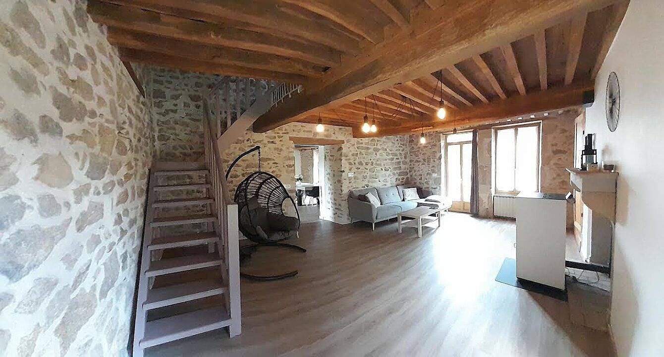 Gîte le Lingoult avec jacuzzi, au cœur du Morvan in Saint-Germain-des-Champs, Parc naturel régional du Morvan