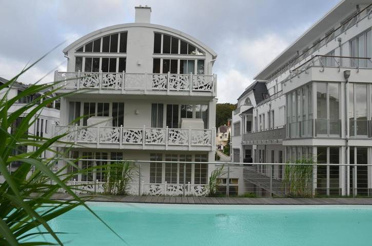 Villa mit pool für 4 Personen, mit Ausblick und Balkon sowie Pool an der Ostsee