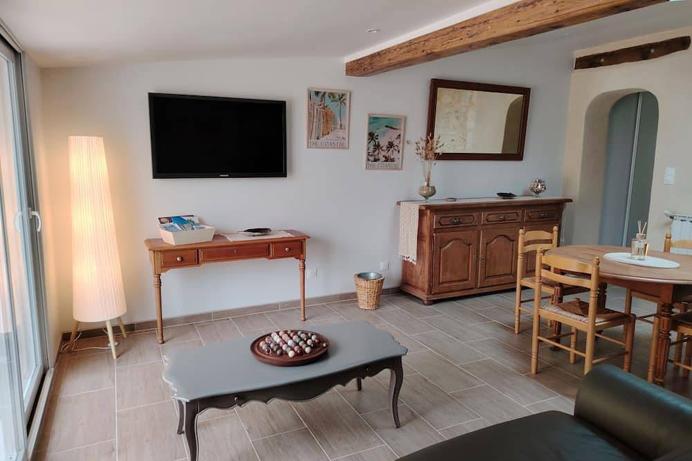 A little pied-à-terre in Marennes in Marennes, Côte de Beauté