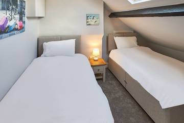 Apartment for 4 People in Whitby, North Yorkshire, Photo 3