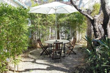 Gîte pour 2 personnes, avec jardin, animaux acceptés à Le Thoronet