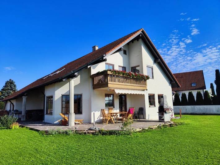Ferienhaus für 7 Personen, mit Ausblick und Garten in Unterallgäu