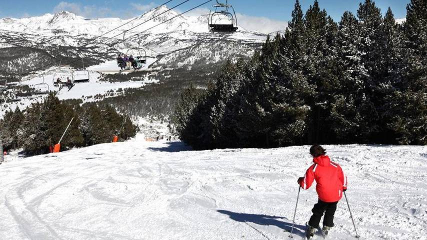 Location de vacances pour 6 personnes, avec vue et balcon à Err - 4