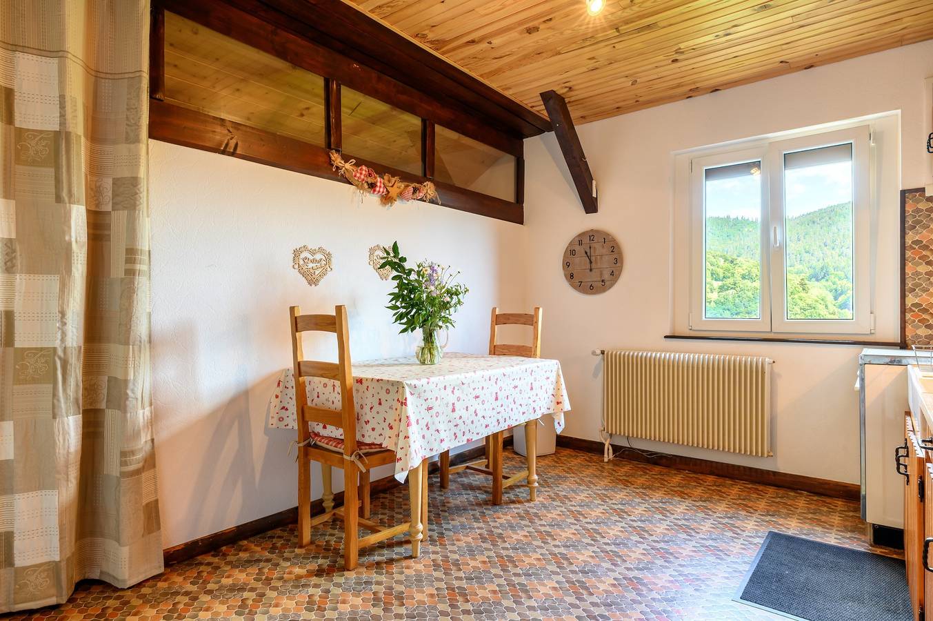 Appartement 'Au Petit Chamois' met bergzicht, privétuin en wifi, foto 12