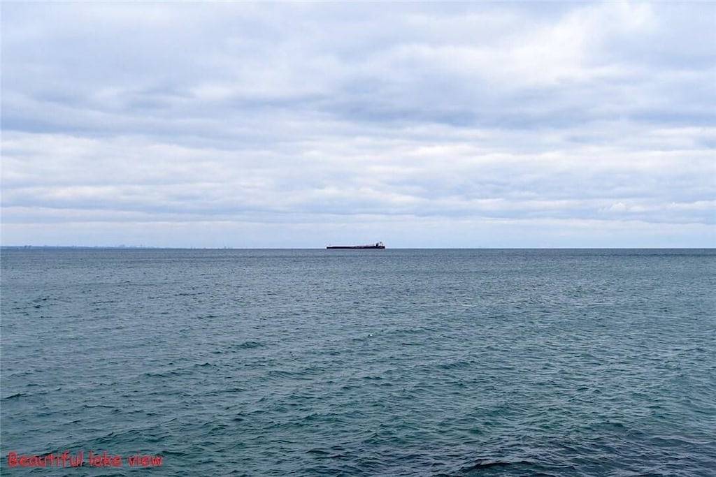 Love on the Lake – Romantic Lakefront Updated Cottage with Private Beach in Hamilton, Ontariosee (Kanada)