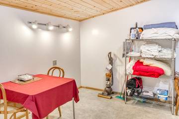 Vacation Apartment for 2 Guests in Gold Beach, Curry County, Picture 2