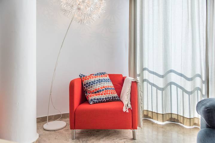 Entire apartment, Central Apartment with Shared Terrace, Wi-Fi, Air Conditioning and Tv in Málaga Central District, Malaga