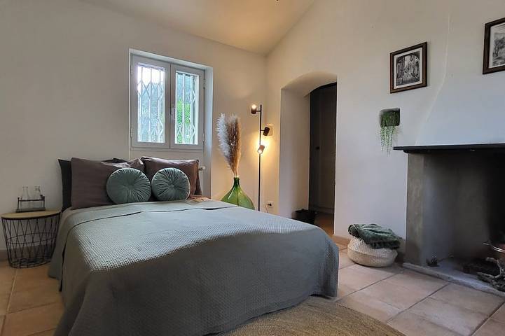 Gîte pour 5 personnes, avec terrasse et jardin à Dolceacqua - 4