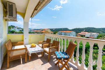 Ferienwohnung für 7 Personen in Lopar, Rab, Bild 1