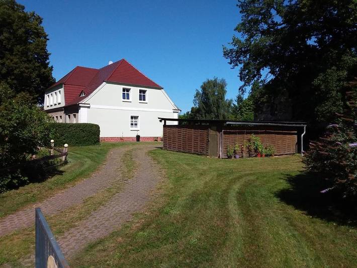 Ferienwohnung für 4 Personen, mit Garten und Ausblick in Vogelsang-Warsin
