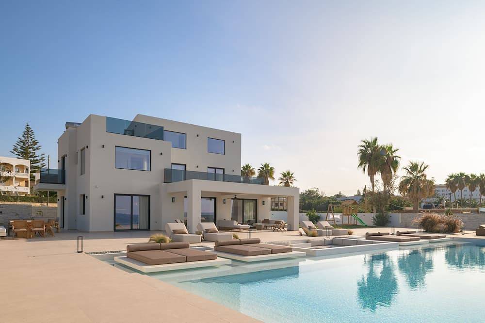 Asea Villa, Spectacular right-on-the-beach Retreat in Skaleta, Rethymno und Umgebung