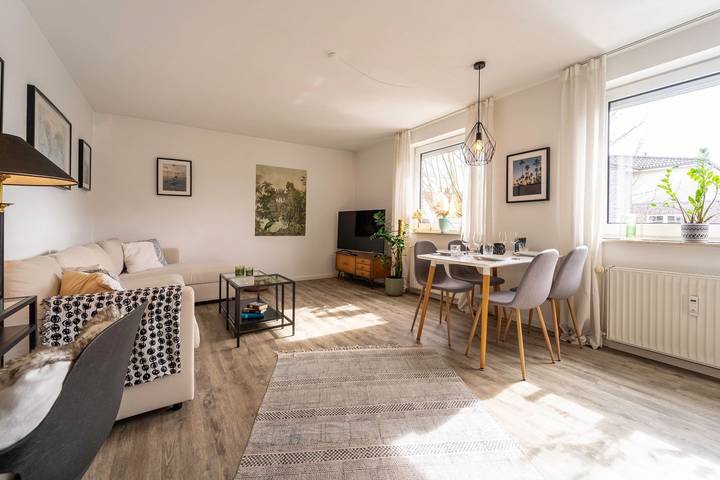 Ferienwohnung für 4 Personen, mit Balkon in Oldenburg