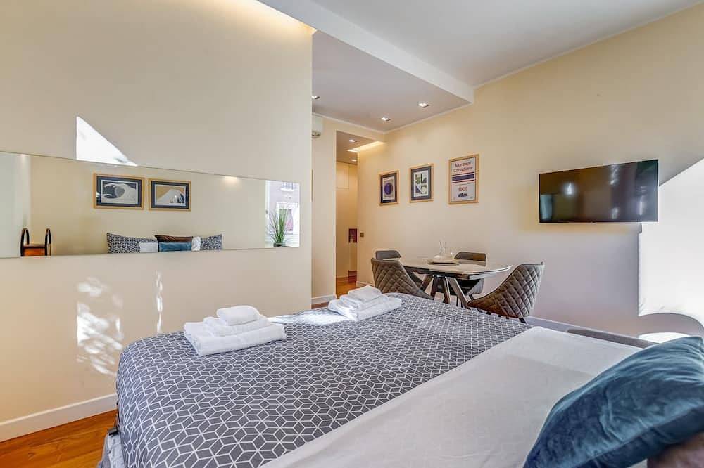 Apartment Pompi - Two Bedroom Villa, Sleeps 6 in Rome, Rome Province