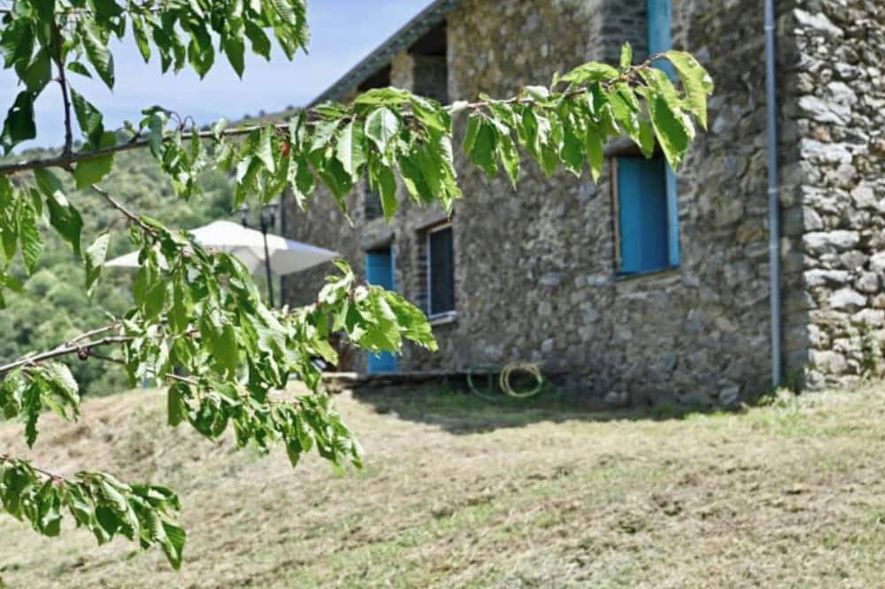 Meublé 3 Étoiles - La Pastorale in Souanyas, Parc naturel régional des Pyrénées catalanes