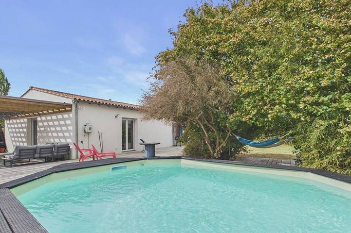 Ferienhaus für 6 Personen, mit Pool und Garten - 1