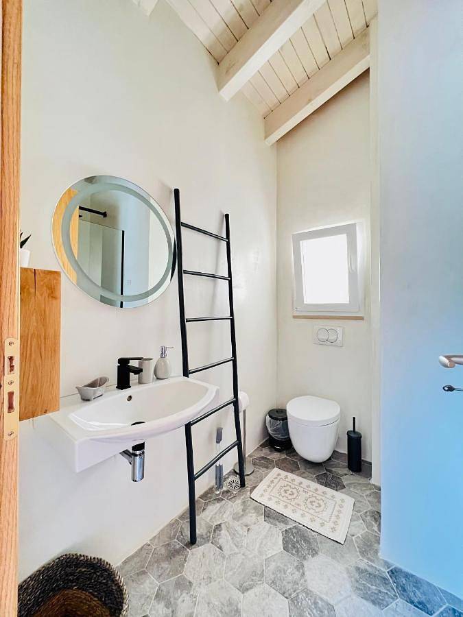 Maison d’hôte pour 5 personnes, avec vue et jardin à Himarë - 3