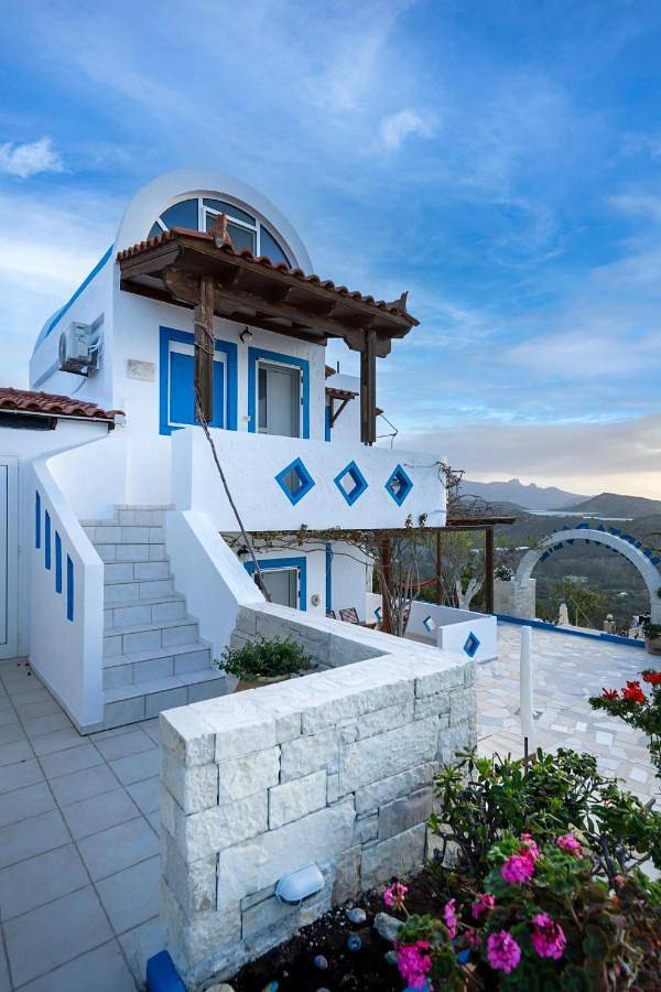 Gîte pour 3 personnes, avec vue et jardin, animaux acceptés dans Myrtos - 4