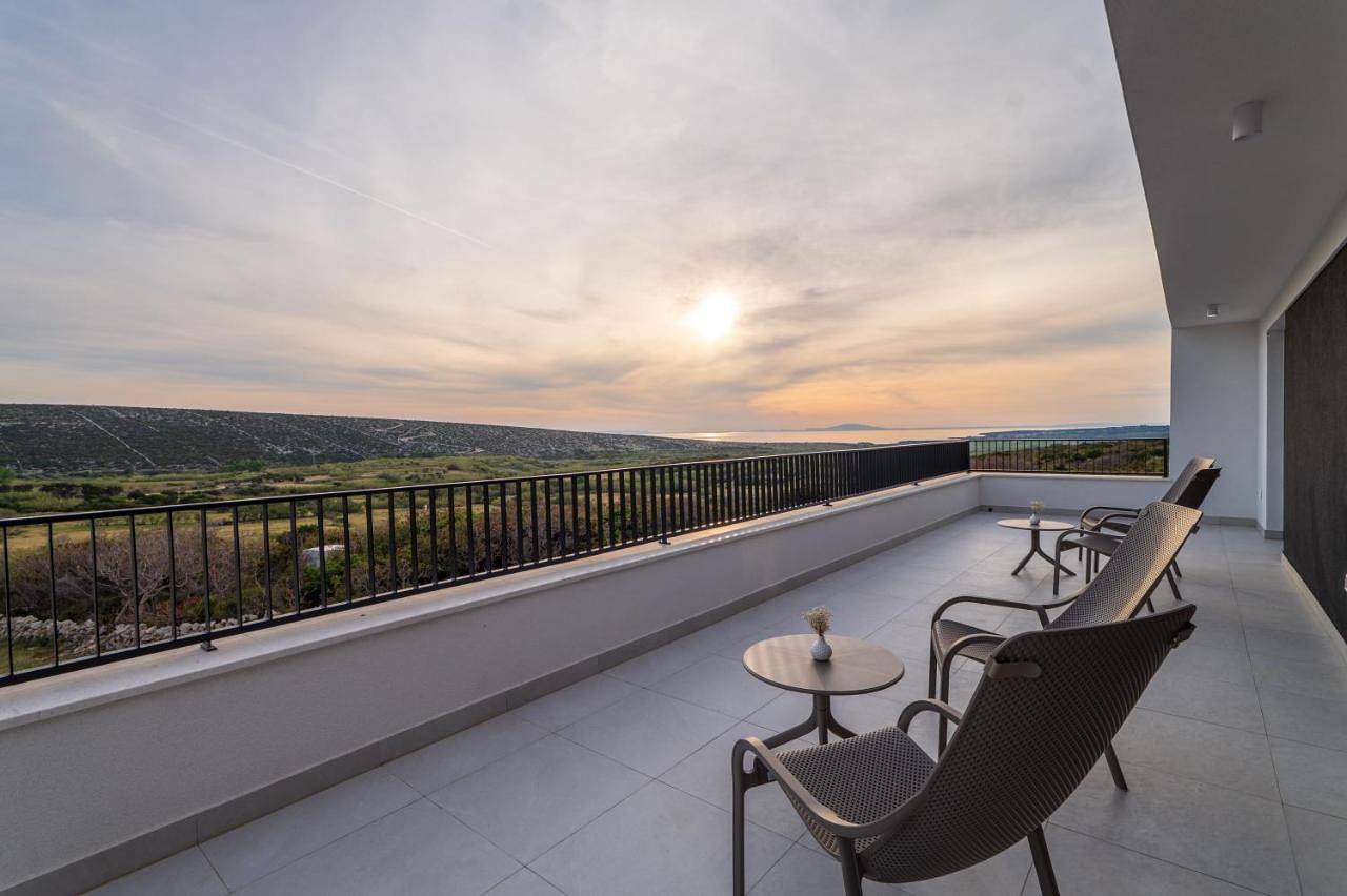 Villa with Private Pool in Kolan, Kolan (Kroatische Adria)