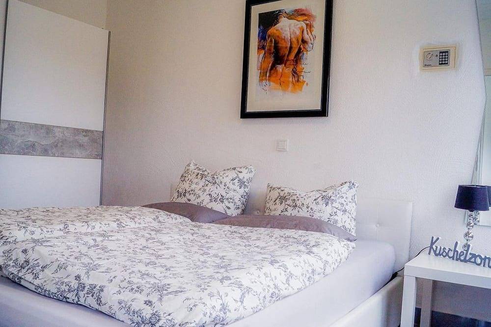 4-Bett-Ferienwohng.Kleiner Onkel, Bad m.Whirlpool - Apartments Lilienhof in Burg Eltz, Münstermaifeld