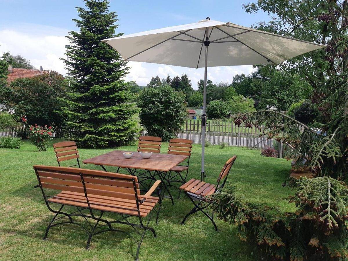 Ferienhaus für 2 Personen mit Pool in Friedrichshafen, Region Bodensee-Oberschwaben