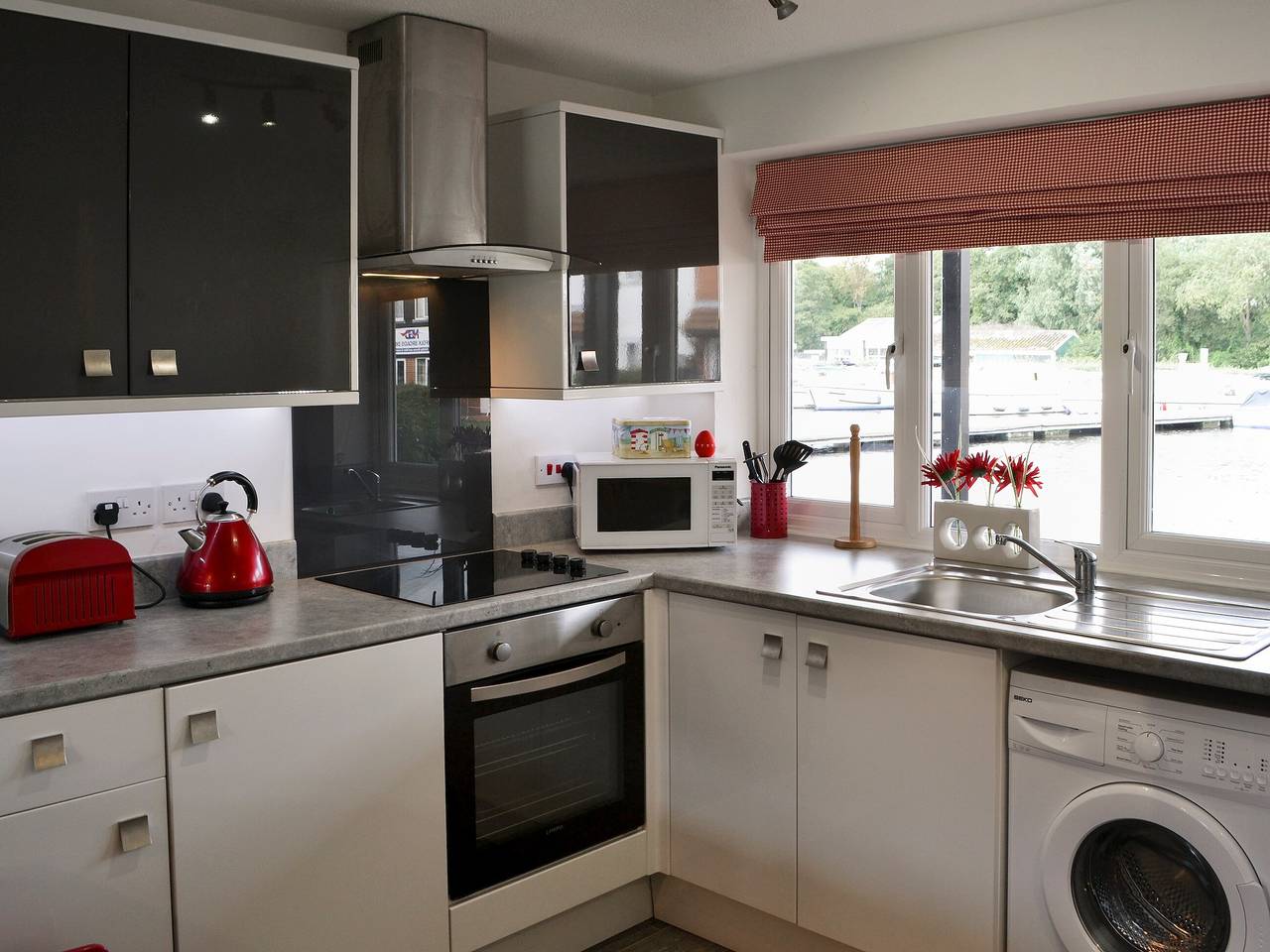 Pottergate Cottage in Wroxham, The Broads