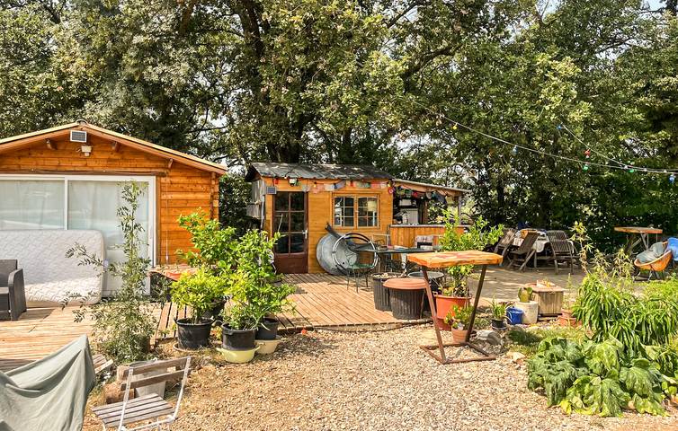 Location de vacances pour 5 personnes, avec terrasse ainsi que jardin et piscine à Murviel-lès-Béziers - 4