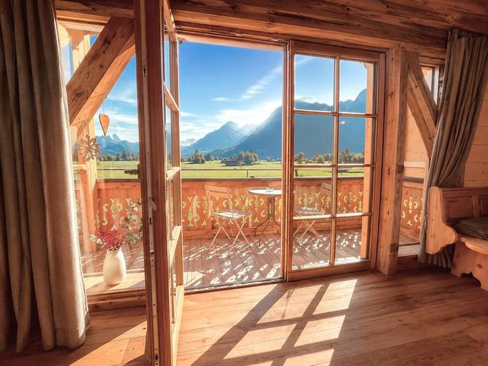 Chalet für 5 Personen, mit Balkon und Terrasse sowie Ausblick in Lofer