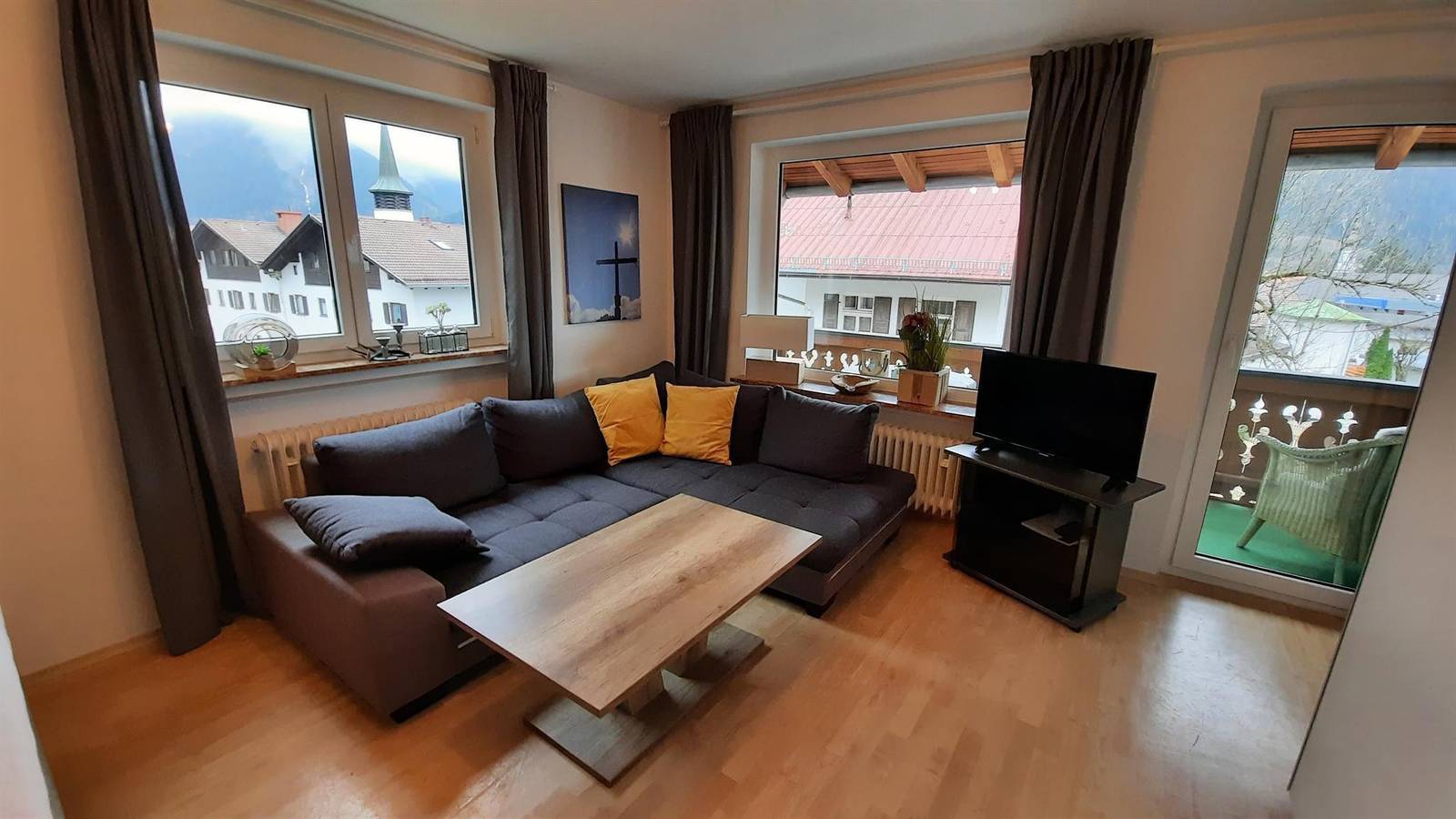 Ganze Ferienwohnung, "Baierkar"-Fewo/Wohn-Schlafr./ Dusche u. Bad, Wc in Mittenwald, Bayerische Alpen