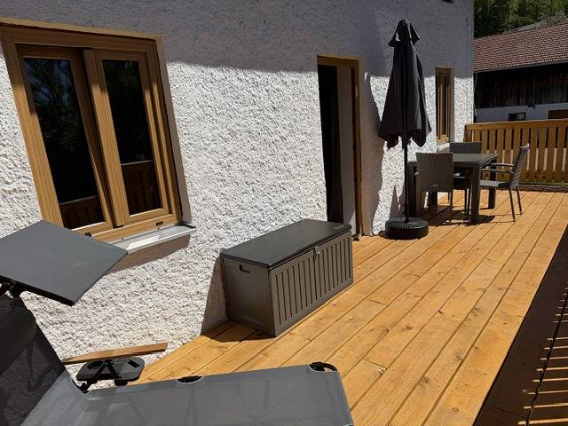 Ganze Ferienwohnung, Ferienwohnungen Hummel - Ferienwohnung im Obergeschoss, 40 qm, für 1 - 3 Personen in Grabenstätt, Chiemsee