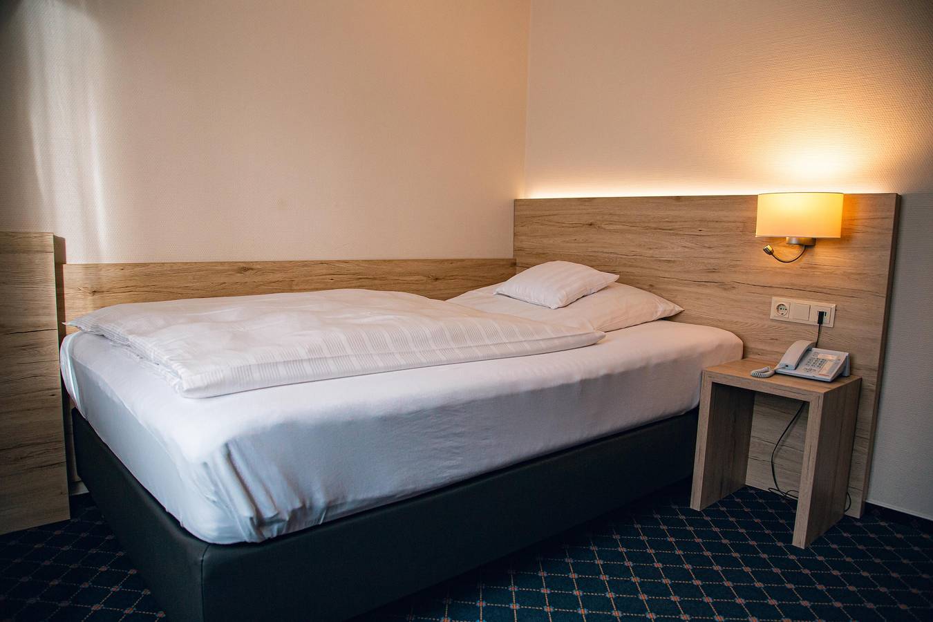 Einzelzimmer, Dusche, Wc, Standard in Einbeck, Weserbergland