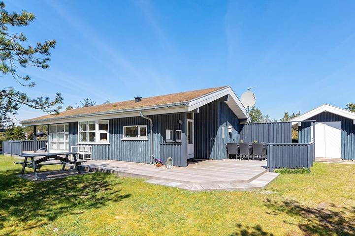 Ferienhaus für 6 Personen, mit Garten in Rødhus