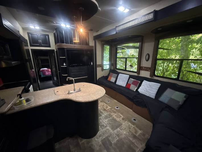 Ocean Front Glamping vom Feinsten! in Langford, Vancouver Island