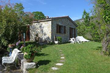 Location de vacances pour 2 personnes à Tourrette-Levens