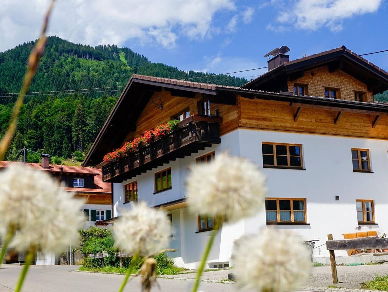 Ganze Ferienwohnung, Landhaus Schädele - Ferienwohnung Trettach in Sonderdorf, Bolsterlang